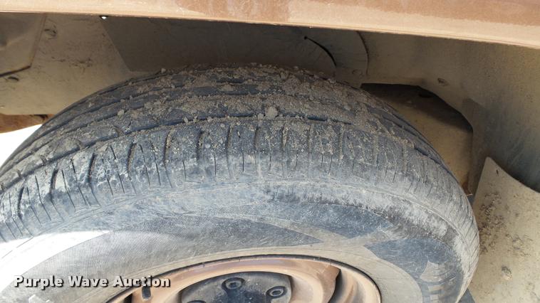 image for item K3867 1989 Chevrolet 1500 pickup truck