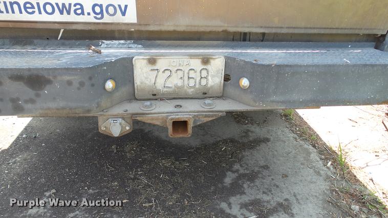 image for item K3867 1989 Chevrolet 1500 pickup truck