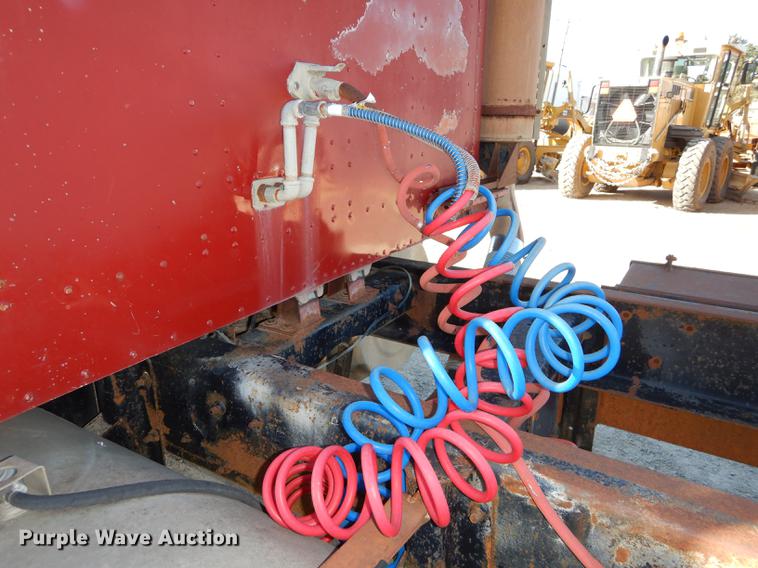 image for item K5835 1983 International Transtar 4300 semi truck