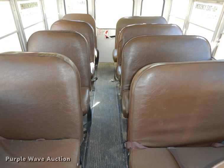 image for item K5838 1992 Ford Econoline E350 Collins school bus