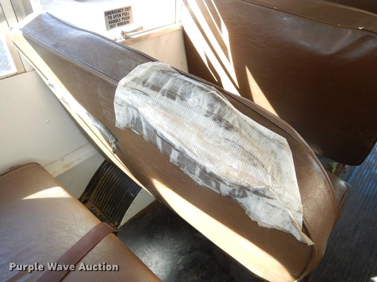 image for item K5838 1992 Ford Econoline E350 Collins school bus