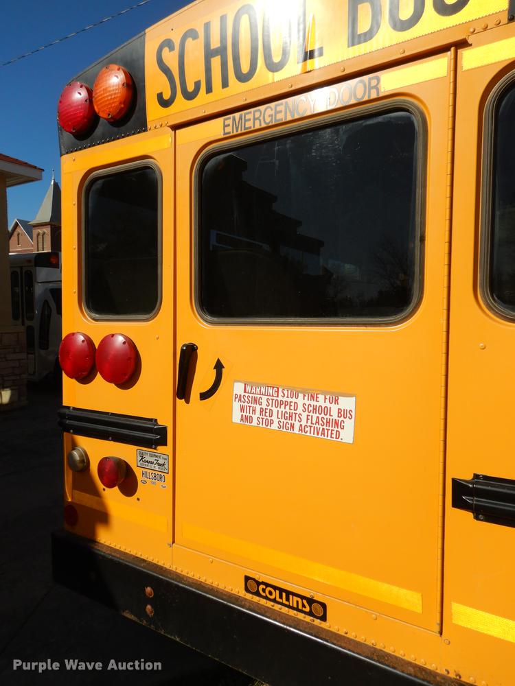 image for item K5838 1992 Ford Econoline E350 Collins school bus