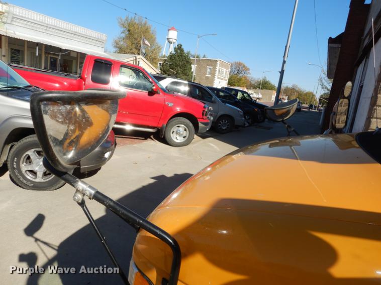 image for item K5838 1992 Ford Econoline E350 Collins school bus