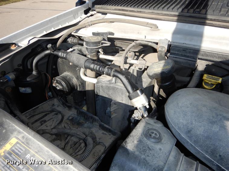 image for item K5848 2009 Ford E350 Super Duty shuttle bus