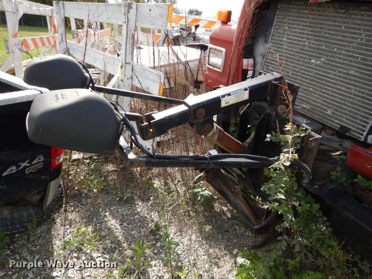 image for item K5853 1995 Ford L8000 dump truck