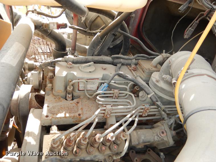 image for item K5853 1995 Ford L8000 dump truck