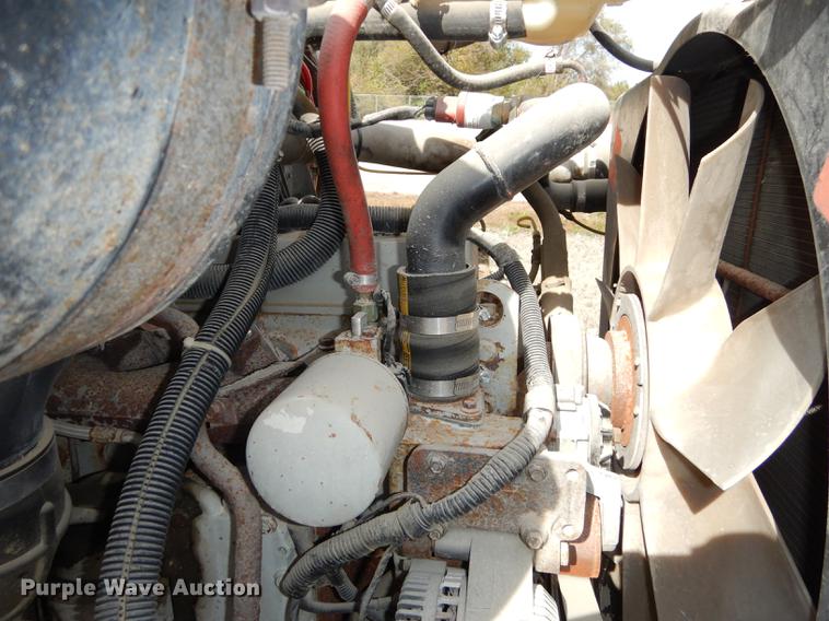 image for item K5853 1995 Ford L8000 dump truck