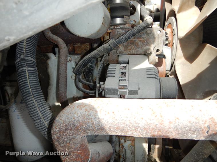 image for item K5853 1995 Ford L8000 dump truck