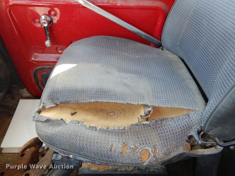 image for item K5857 1995 Ford L8000 dump truck