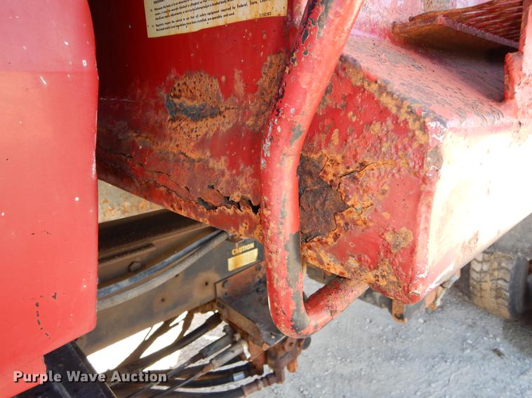 image for item K5857 1995 Ford L8000 dump truck