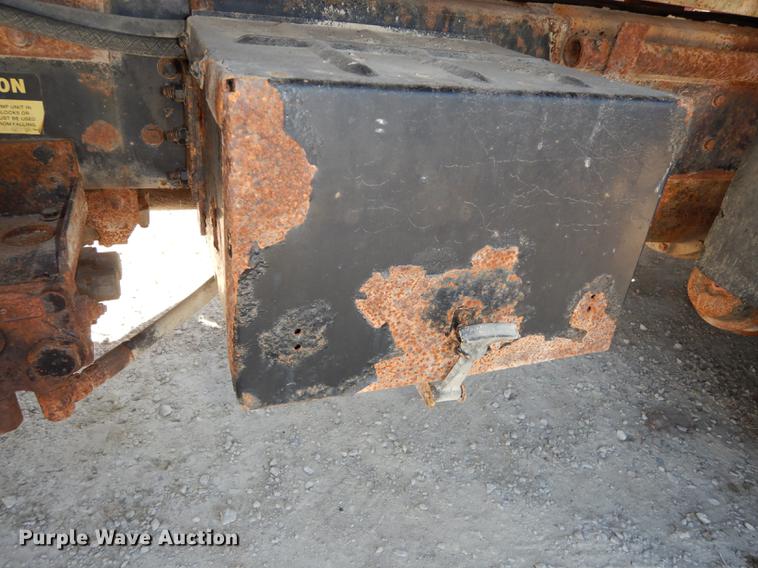 image for item K5857 1995 Ford L8000 dump truck