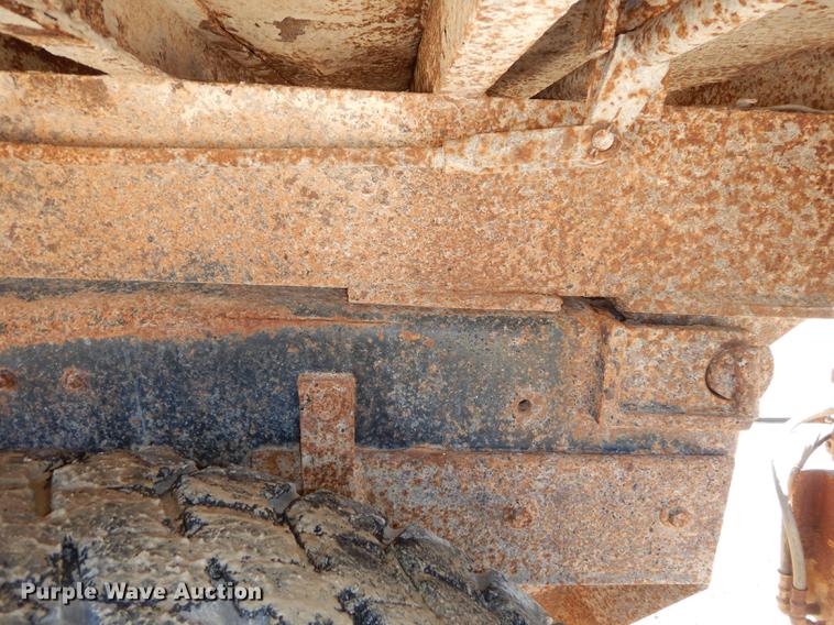 image for item K5857 1995 Ford L8000 dump truck