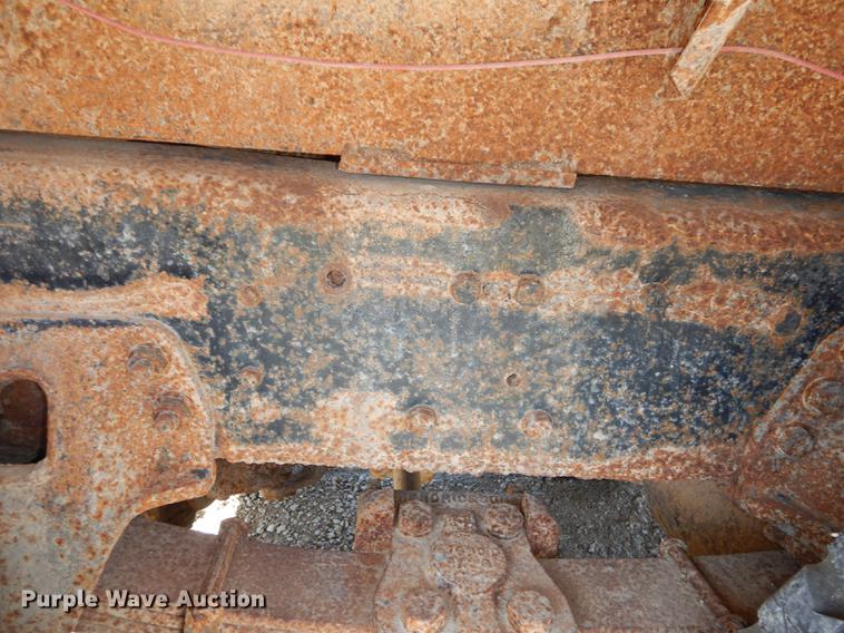 image for item K5857 1995 Ford L8000 dump truck