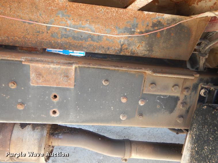 image for item K5857 1995 Ford L8000 dump truck