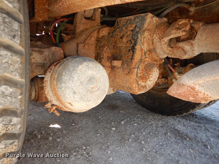 image for item K5857 1995 Ford L8000 dump truck