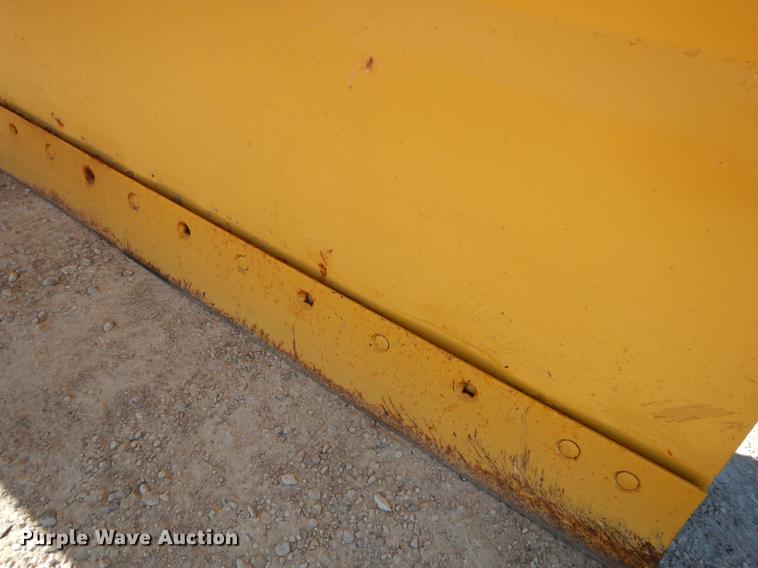 image for item K5858 1991 Ford L8000 dump truck