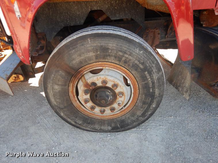 image for item K5858 1991 Ford L8000 dump truck