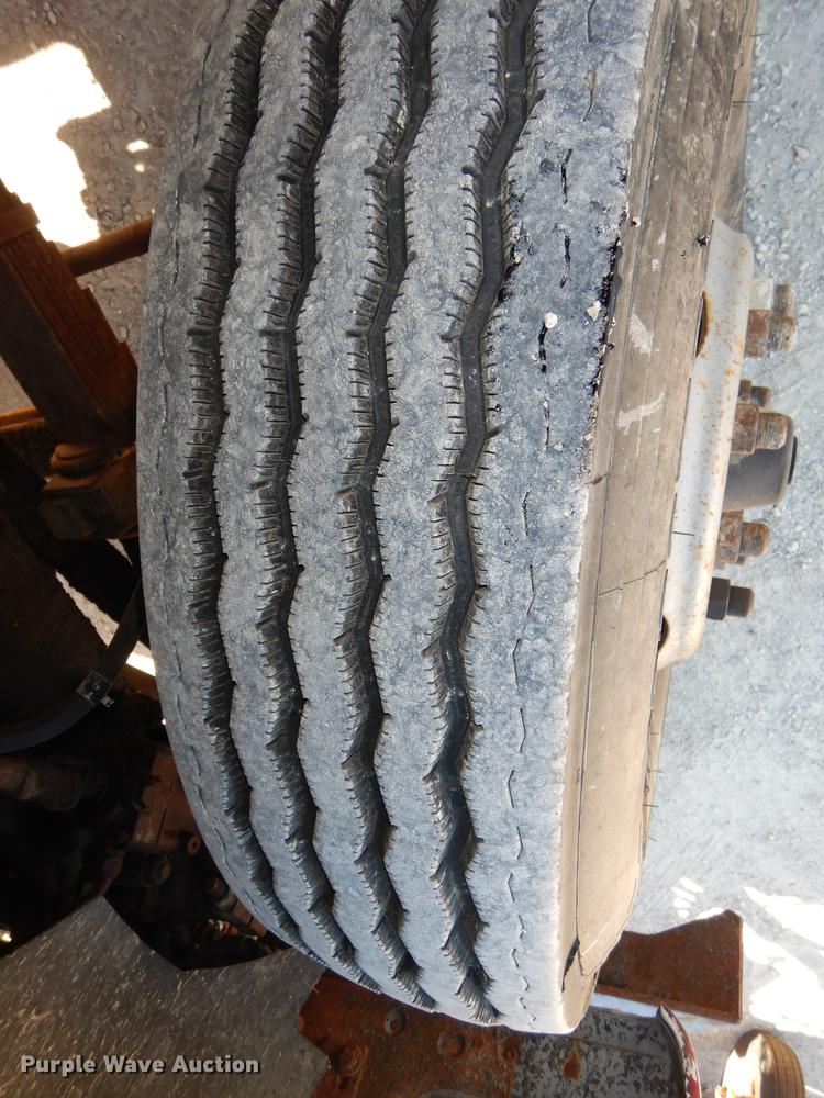 image for item K5858 1991 Ford L8000 dump truck