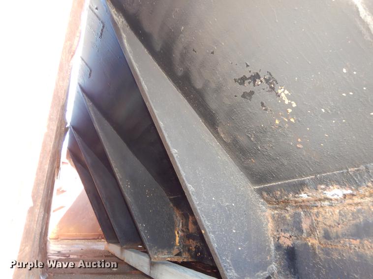 image for item K5858 1991 Ford L8000 dump truck