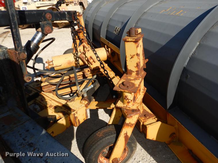 image for item K5858 1991 Ford L8000 dump truck