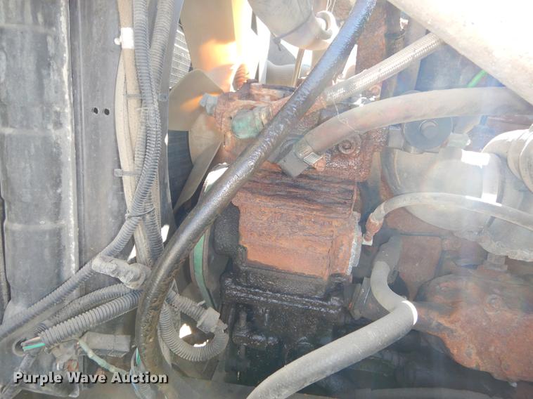 image for item K5858 1991 Ford L8000 dump truck