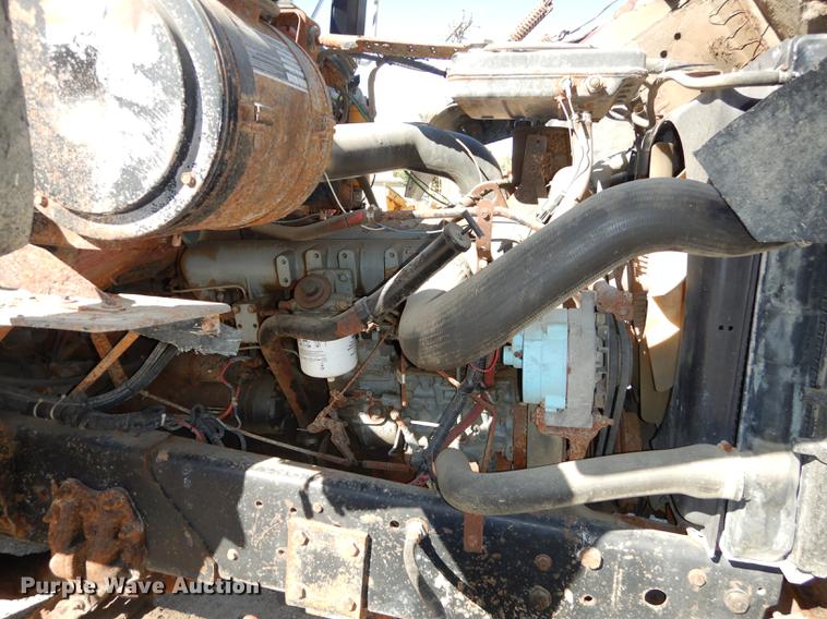 image for item K5858 1991 Ford L8000 dump truck