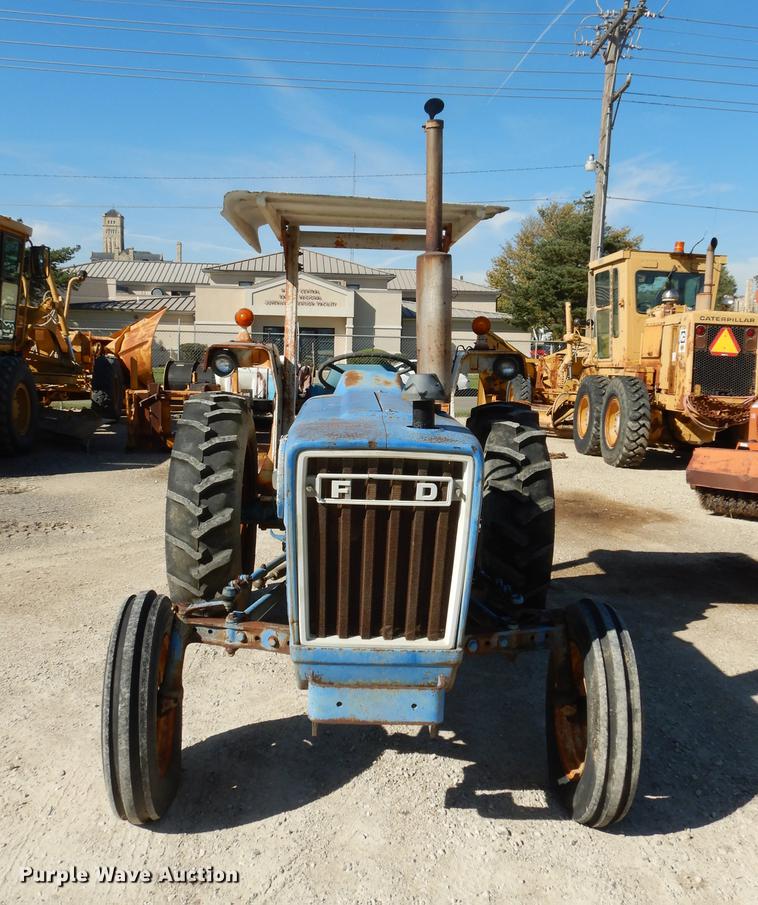 image for item K5860 1977 Ford 3600 tractor