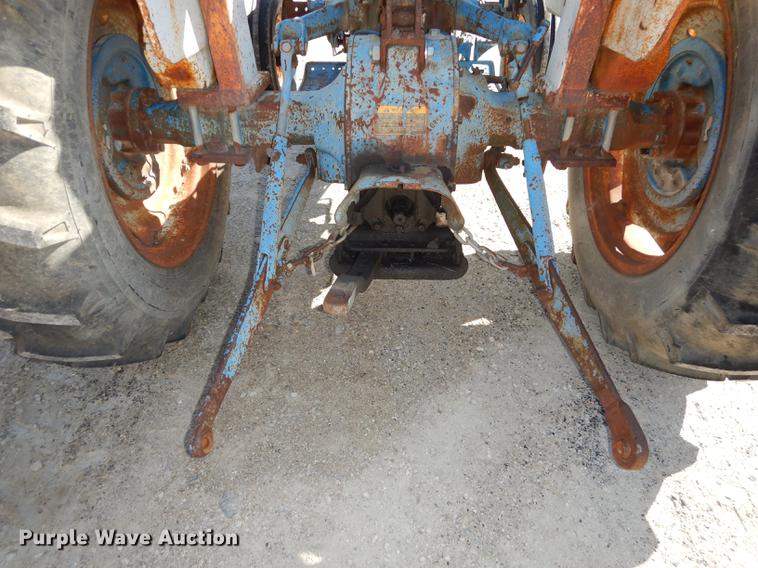 image for item K5860 1977 Ford 3600 tractor