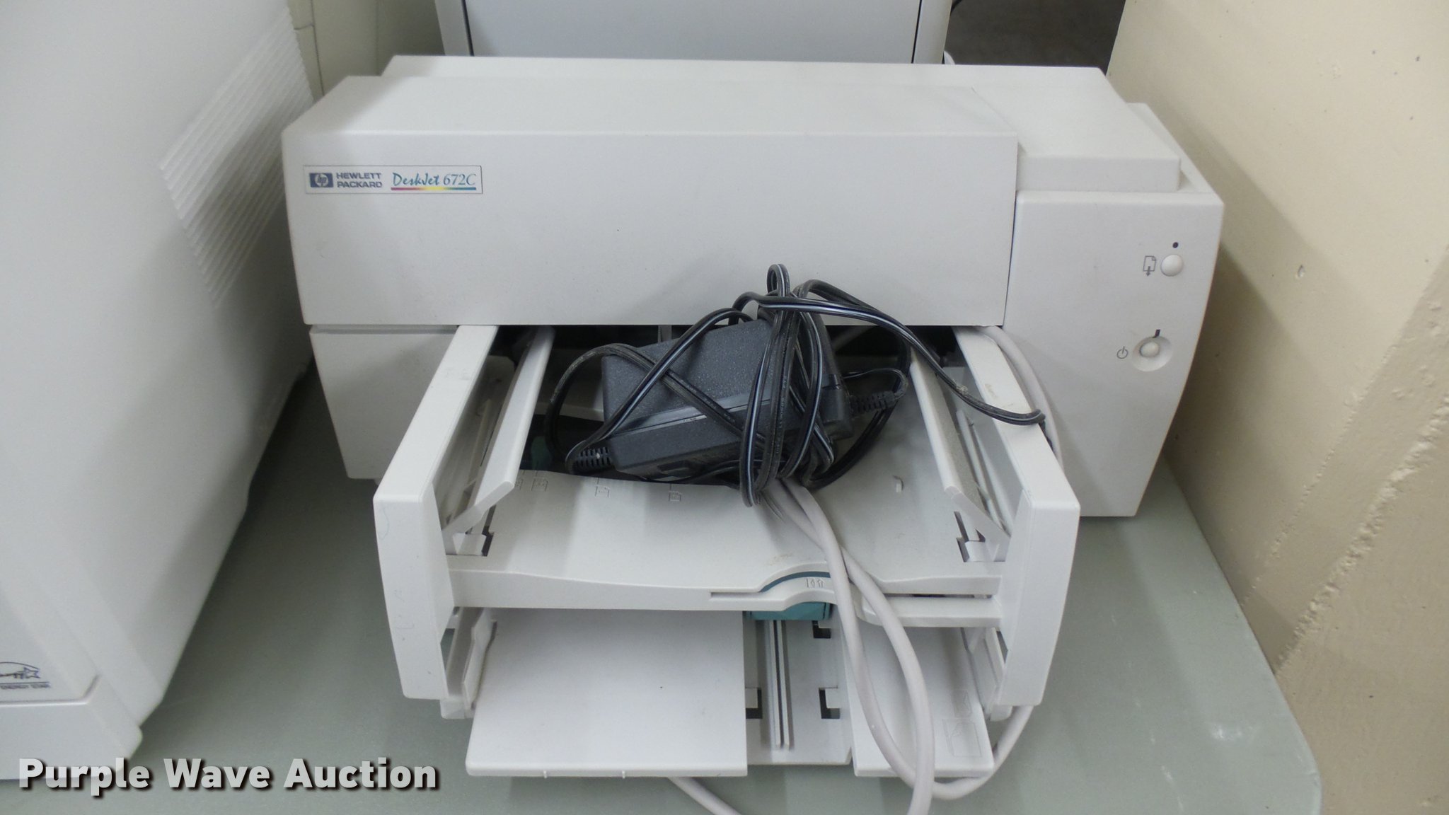 (8) printers in Wichita, KS Item DW9232 sold Purple Wave