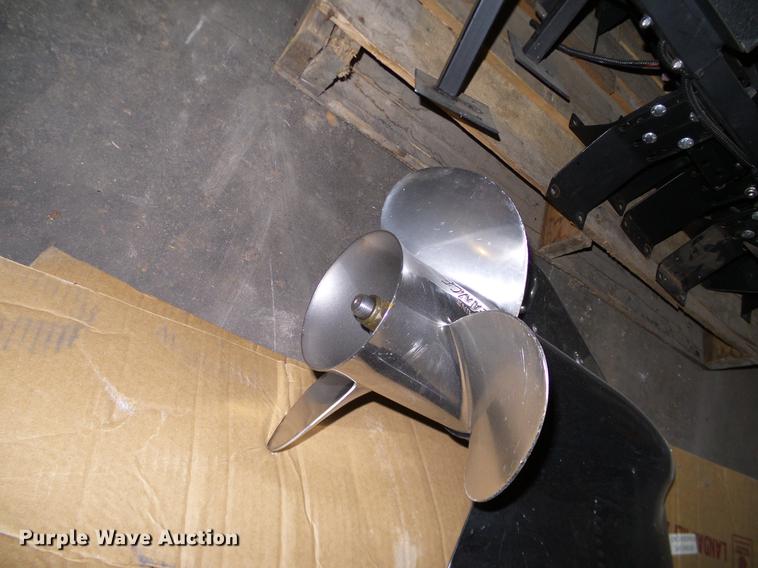 image for item AZ9406 2009 Mercury four stroke outboard motor