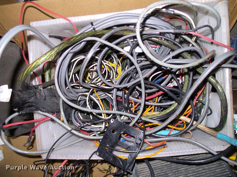 image for item AZ9406 2009 Mercury four stroke outboard motor