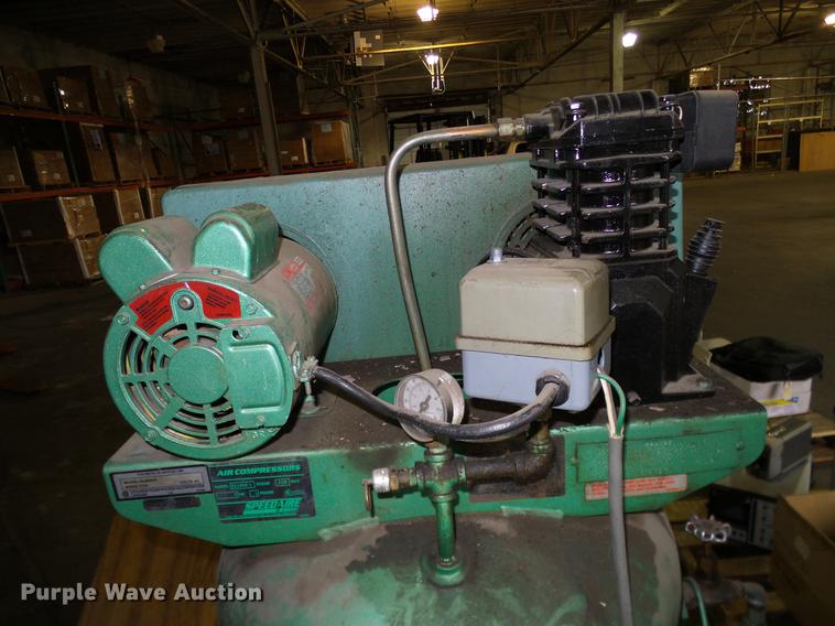 image for item AZ9407 Speedaire 52185B1 air compressor