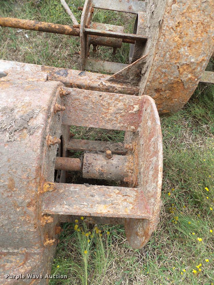 image for item AZ9411 (3) pumps