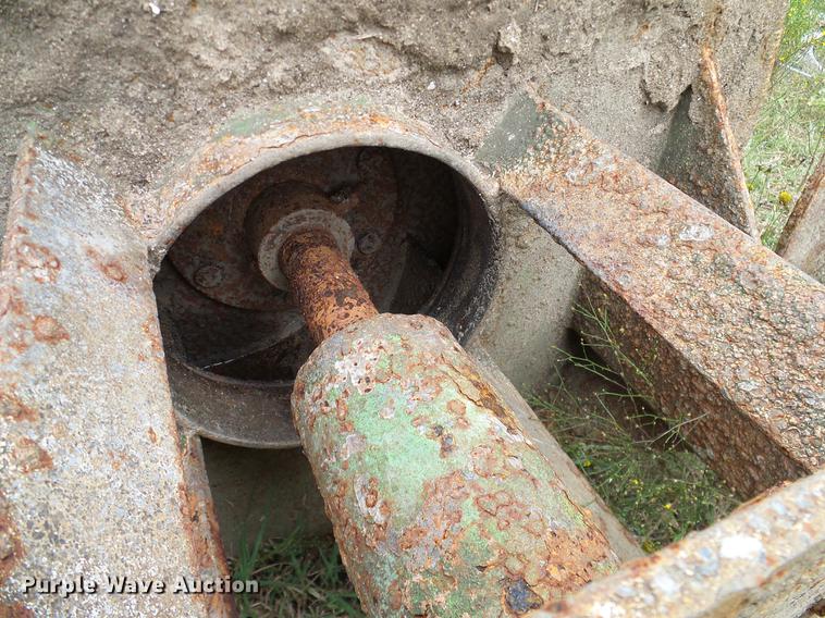 image for item AZ9411 (3) pumps