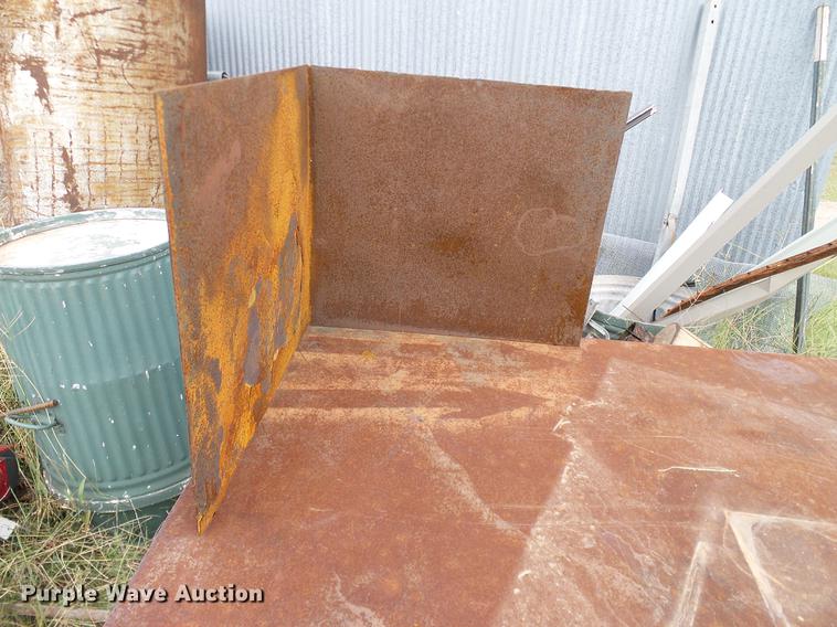 image for item AZ9424 Welding table