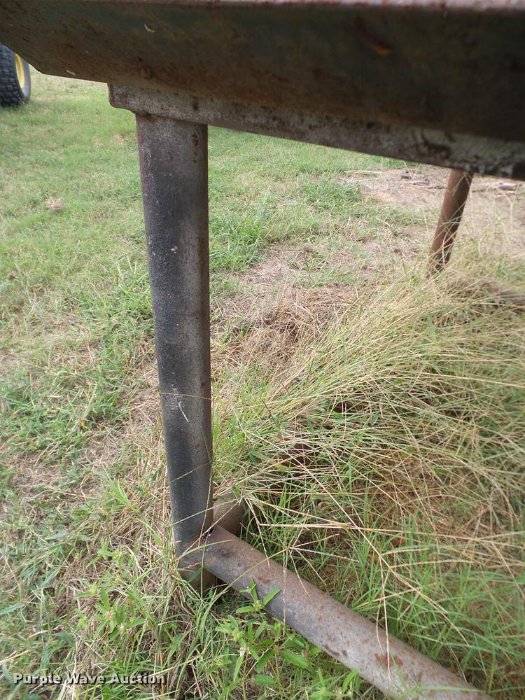 image for item AZ9424 Welding table