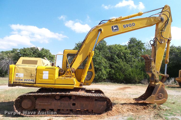 image for item DA6906 1991 John Deere 590D excavator