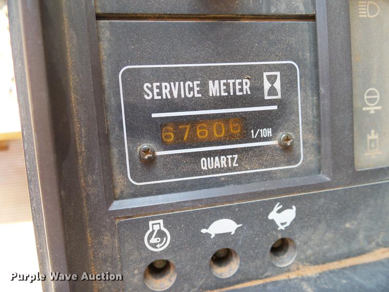 image for item DA6906 1991 John Deere 590D excavator