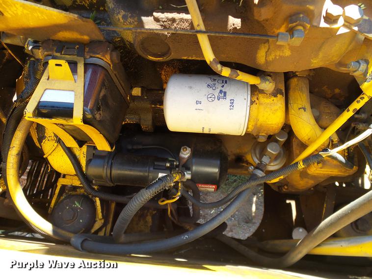 image for item DA6906 1991 John Deere 590D excavator