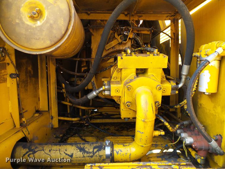 image for item DA6906 1991 John Deere 590D excavator