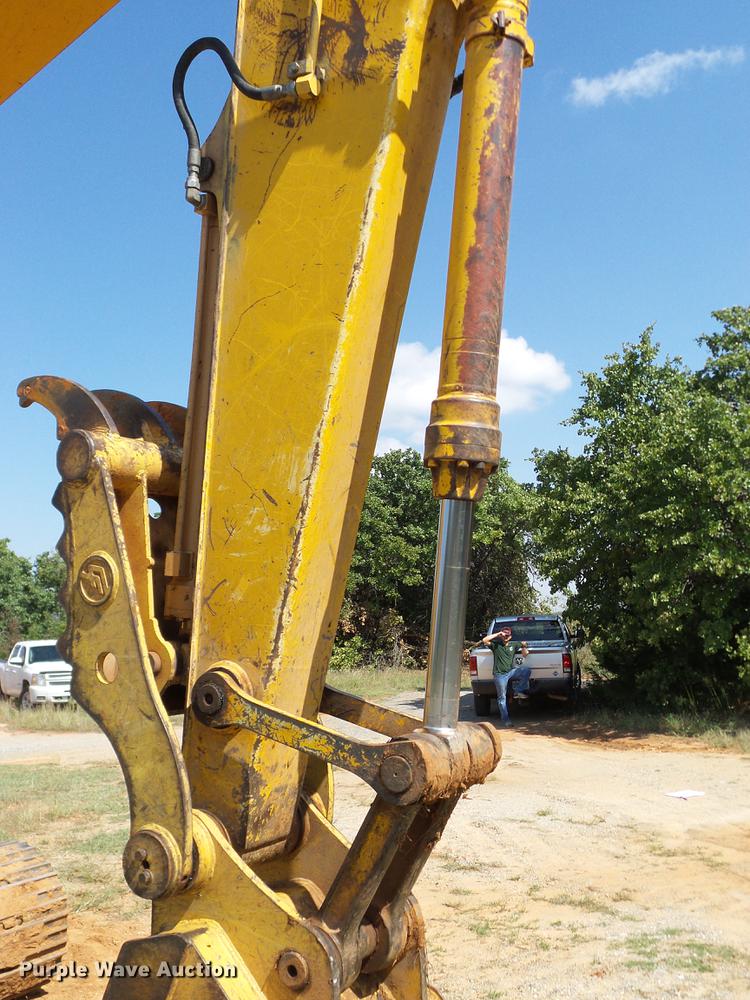 image for item DA6906 1991 John Deere 590D excavator