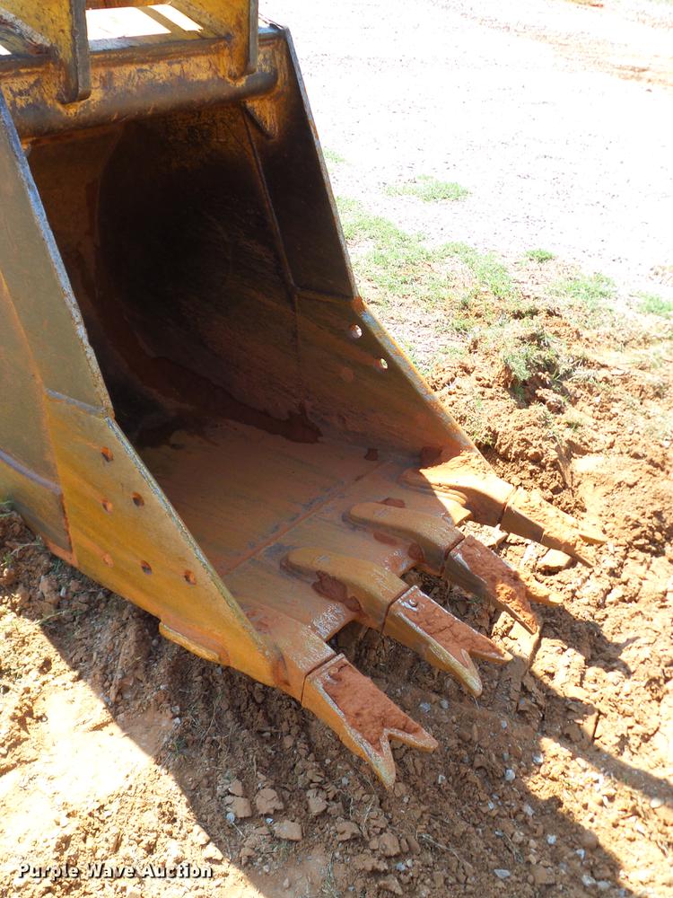 image for item DA6906 1991 John Deere 590D excavator