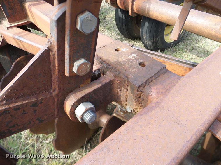 image for item DA6907 Sunflower F12 off-set disk