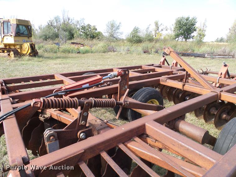 image for item DA6907 Sunflower F12 off-set disk