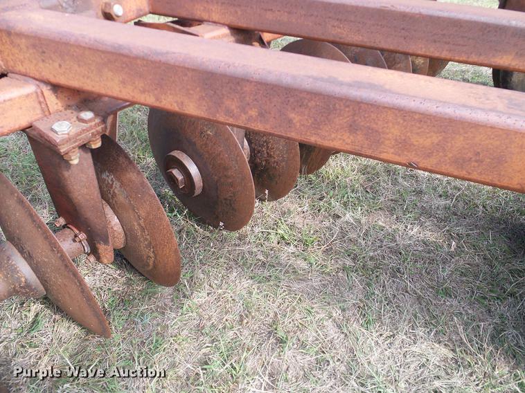 image for item DA6907 Sunflower F12 off-set disk