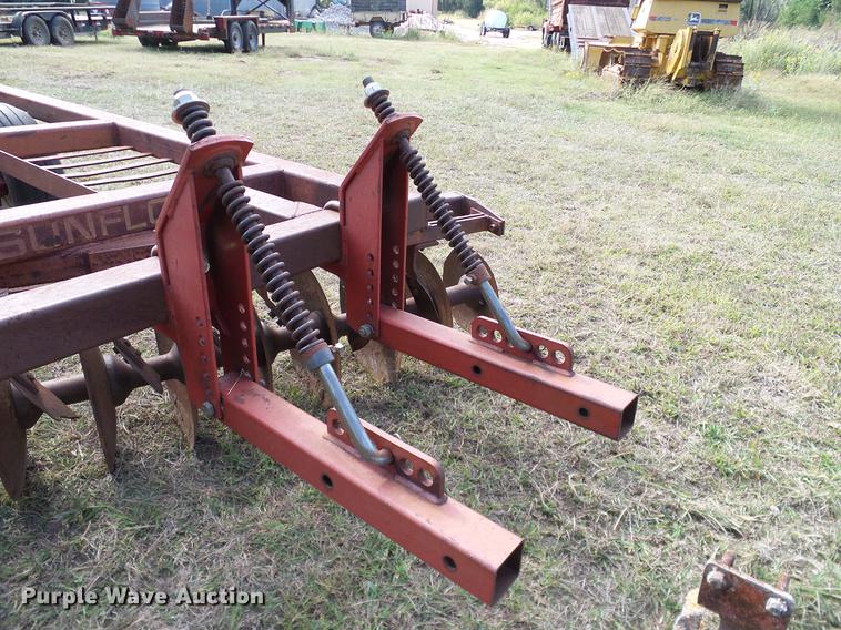 image for item DA6907 Sunflower F12 off-set disk