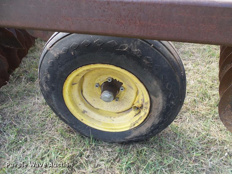 image for item DA6907 Sunflower F12 off-set disk