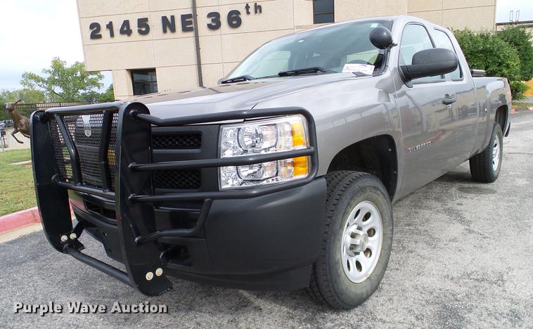 image for item DA6908 2012 Chevrolet Silverado 1500 Ext. Cab pickup truck