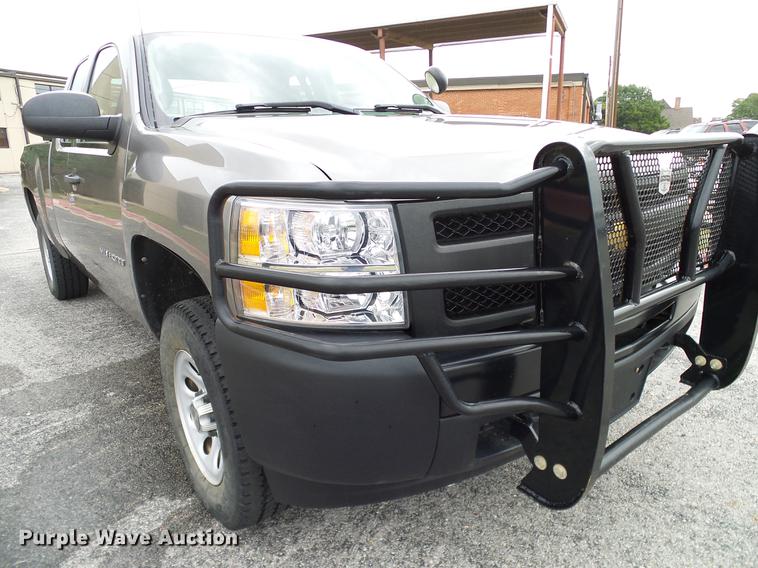 image for item DA6908 2012 Chevrolet Silverado 1500 Ext. Cab pickup truck