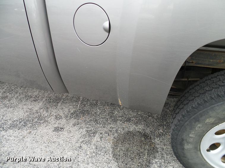 image for item DA6908 2012 Chevrolet Silverado 1500 Ext. Cab pickup truck